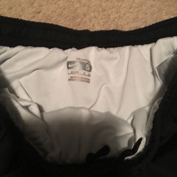 Women’s Nike 3 in. running shorts - Picture 2 of 3